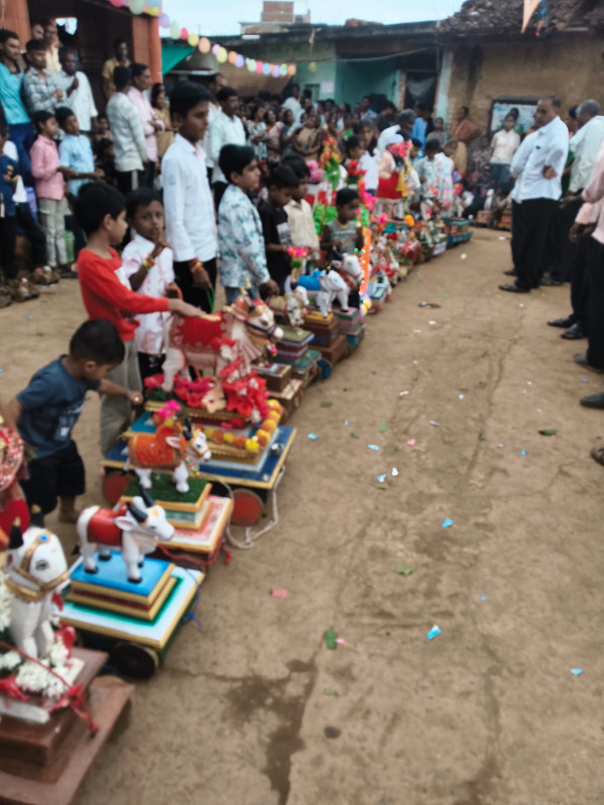 पिंपळगाव (निपाणी)येथे 